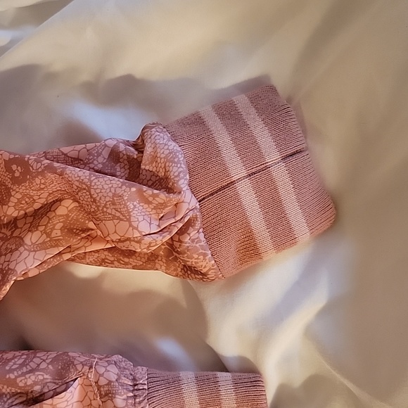 Urban Republic Toddler Jacket Pink Paisley 3T NWT - Picture 3 of 5